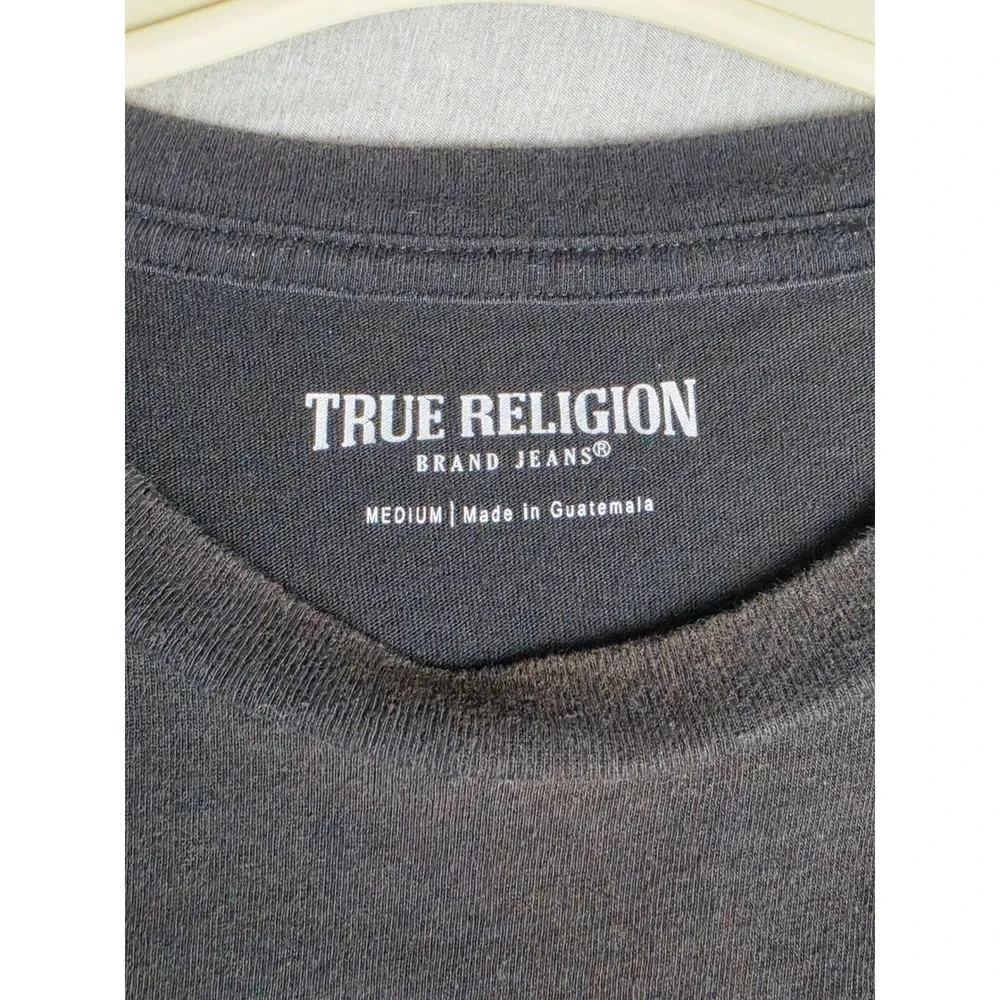 True Religion Mens World Tour Graphic T-Shirt Black Sunfaded Horseshoe Medium